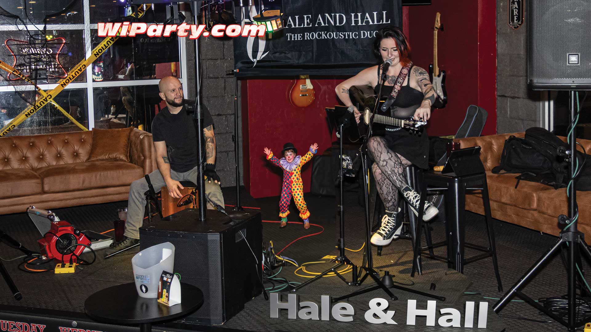 Hale & Hall Band Thirst Bar and Grill